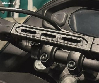 Barre de guidon pour Yamaha Tracer 7 / 700 (2020 à 2024) renforcée carbon