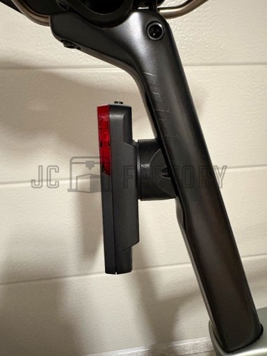 Pour SUPERIOR. XR 9: Support Radar (Garmin Varia / Bryton Gardia / Wahoo Tackr Radar / Mangene / iGPSPORT ...)